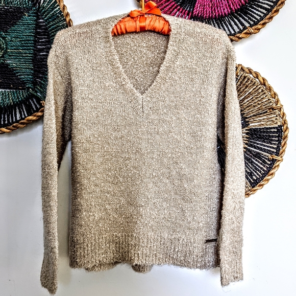 MICHAEL Michael Kors Sweaters - ❤️ 2/$13 Michael Kors Messy Hippie Knit Sweater
